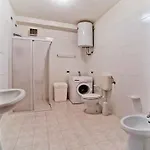 Apartman In 24411b *